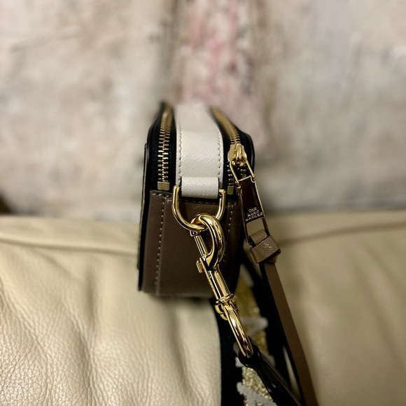 Preloved Authentic Marc Jacobs Snapshot - Picture 4 of 5